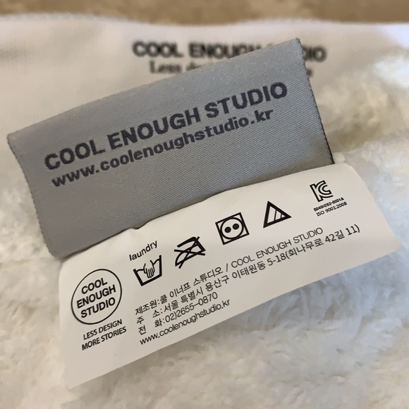 Cool Enough Studio | Bunny Ears Headband & Pouch - Picture 5 of 10